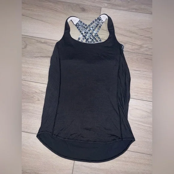 Lululemon Top - Picture 4 of 6